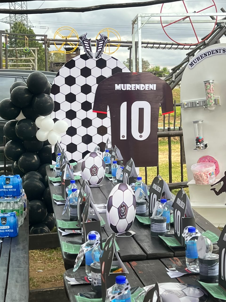 Football party styling